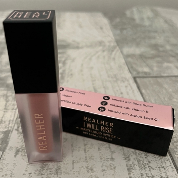 NIB $18 RealHer I Will Rise - Fair Nude Matte Liquid Lipstick - Picture 5 of 6